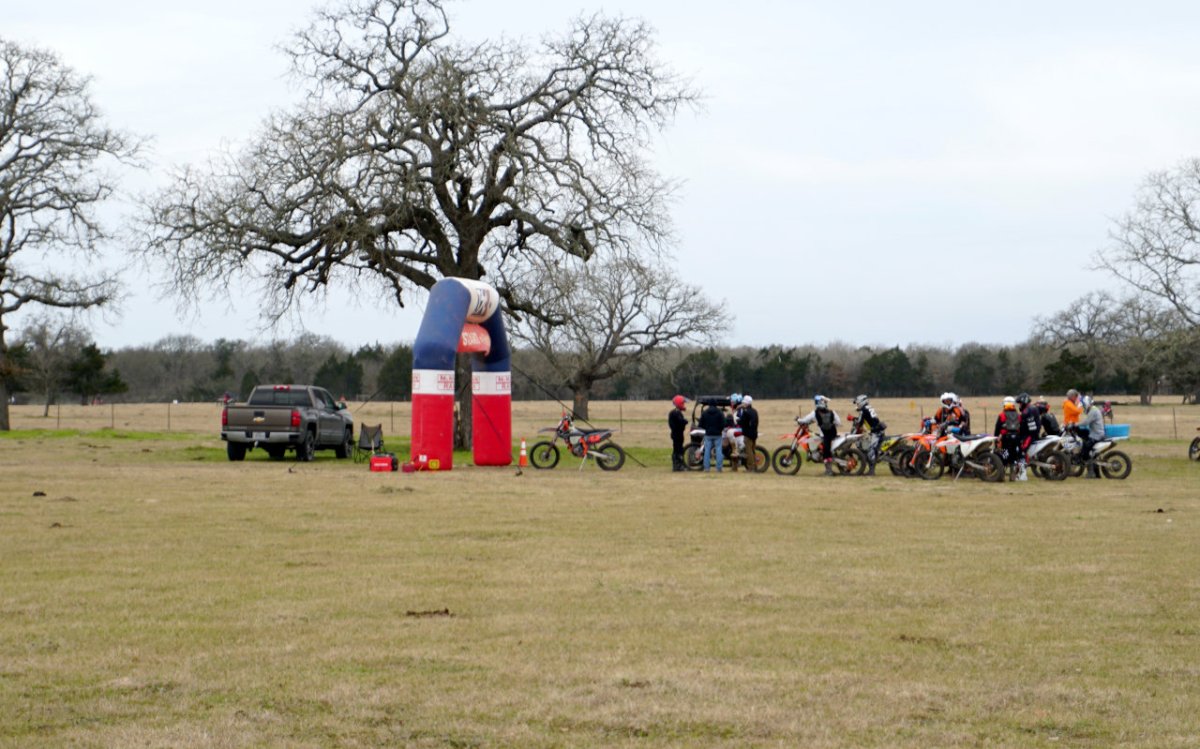 Dirt bike riding trails near me